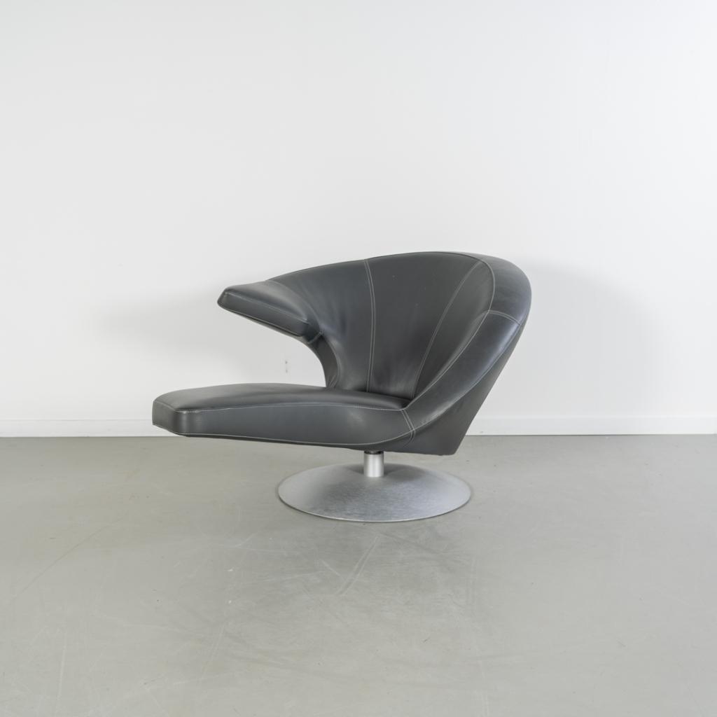 1x Leolux Parabolica Fauteuil Links Grijs Leer - Aluminium, Huis en Inrichting, Fauteuils, Niet ingevuld, 125 tot 150 cm, Niet ingevuld