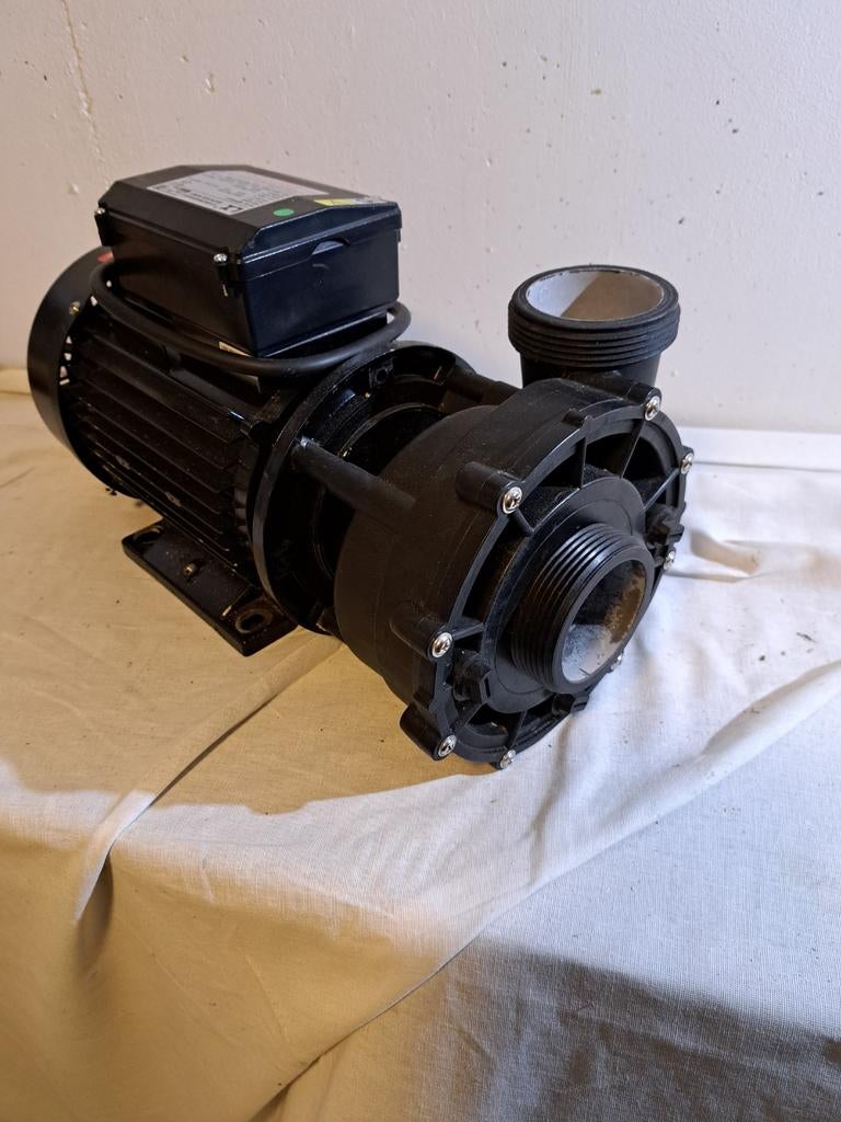 Krachtige waterpomp, Tuin en Terras, Waterpompen, Ophalen of Verzenden