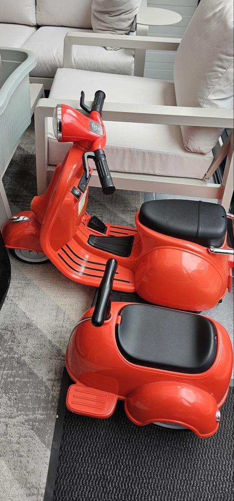 Kinder elektrische scooter met oplader, Kinderen en Baby's, Speelgoed | Speelgoedvoertuigen, Ophalen, Zo goed als nieuw