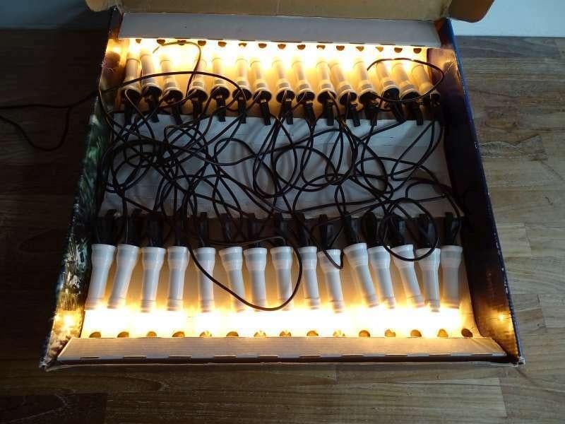 Oude kerstverlichting buiten buitenverlichting 30 lampjes, Diversen, Kerst, Zo goed als nieuw, Ophalen of Verzenden