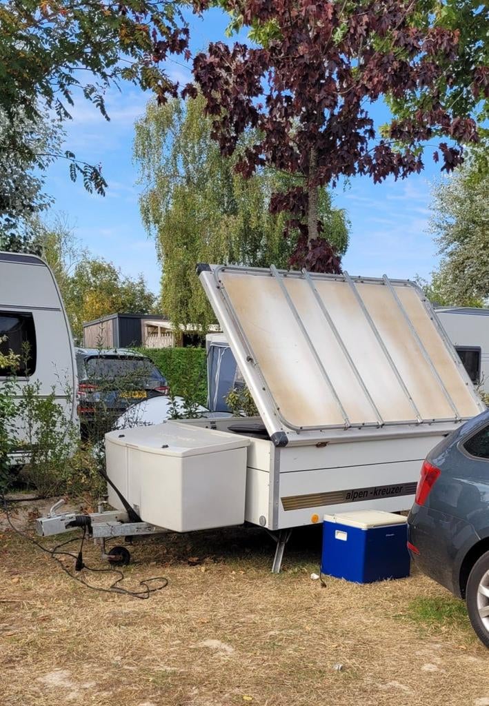 Alpenkreuzer aanhanger (voorheen vouwwagen), Ophalen