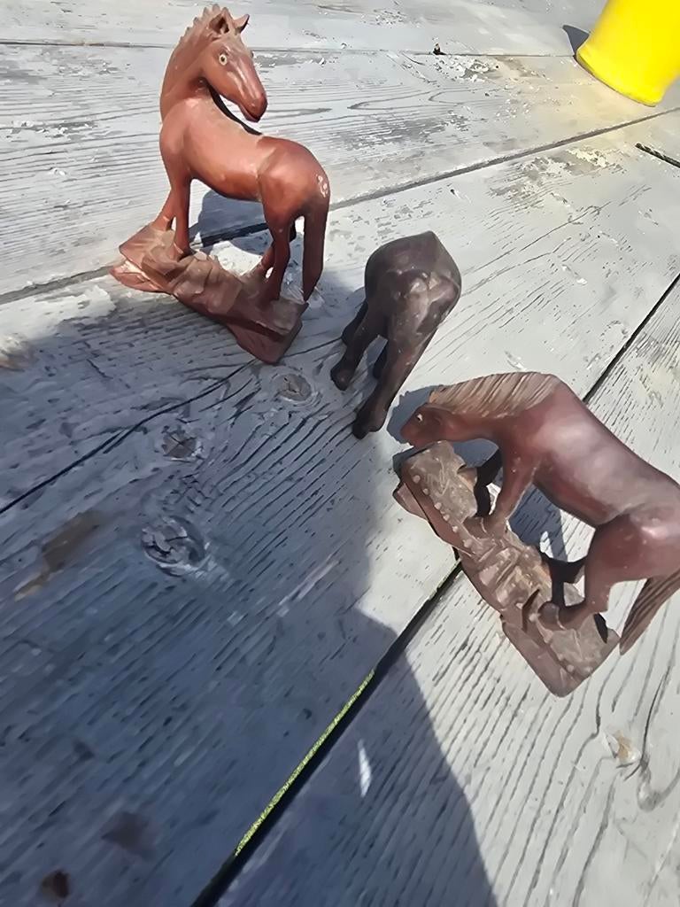 Houten paarden beeldjes, Ophalen of Verzenden