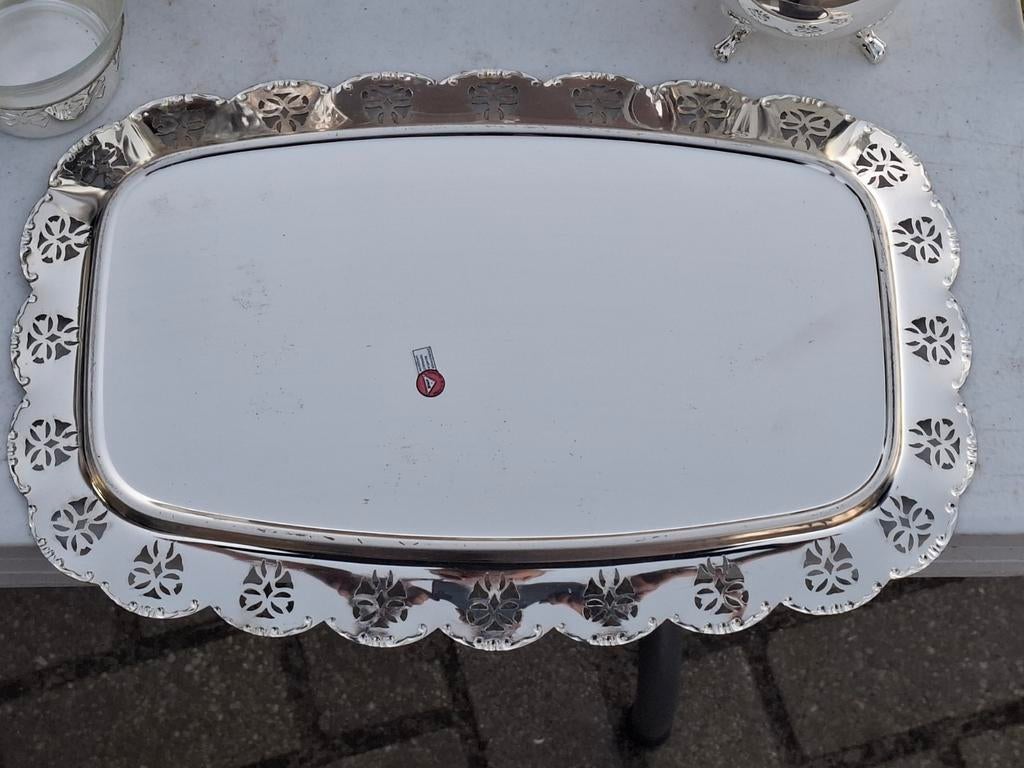 Vintage Zilverkleurige Dienblad met Glazen en Houders, Antiek en Kunst, Antiek | Goud en Zilver, Ophalen