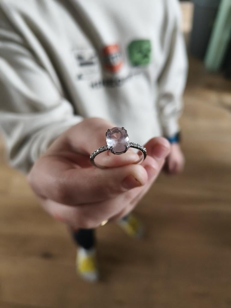 Mooie ring in originele verpakking nieuw, 20 of groter, Nieuw, Ophalen of Verzenden, Met edelsteen
