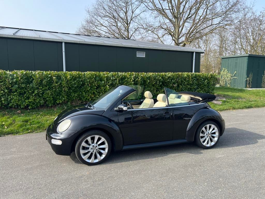 Volkswagen beetle business line 2.0, cabrio, automaat, leer, Auto's, Volkswagen, Automaat, 4 stoelen, Zwart, Leder