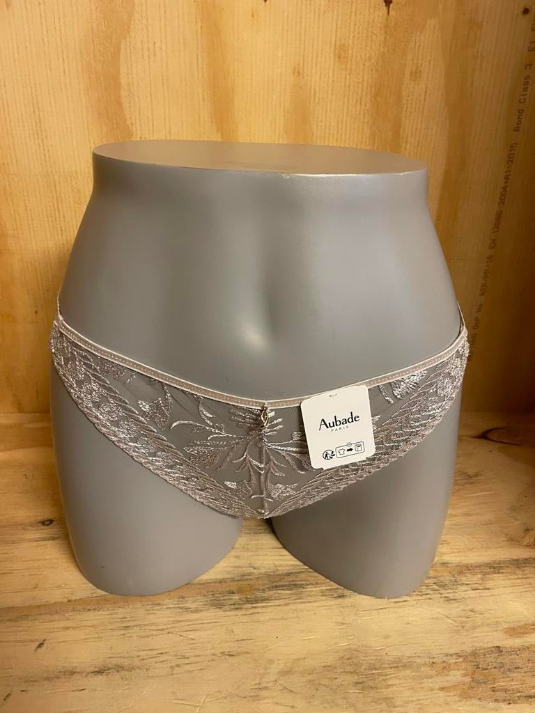 Aubade string maat 38 en 40 magnetic spell 2d26, Verzenden, Overige kleuren, String