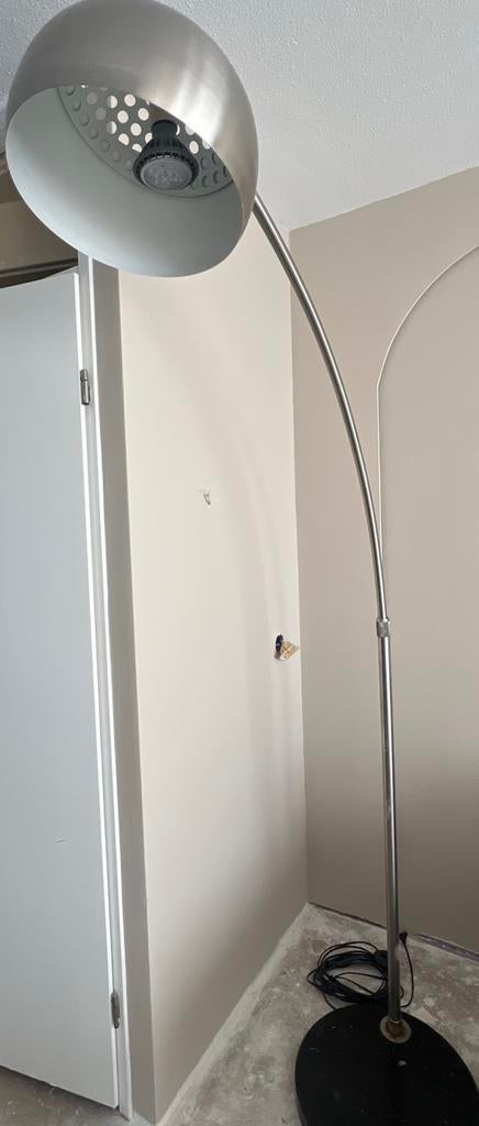 Stalen vloerlamp met marmeren voet, Ophalen of Verzenden, Gebruikt, Metaal, 150 tot 200 cm