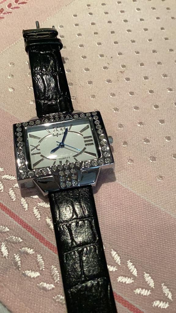 Armband horloge, Verzenden, Zo goed als nieuw