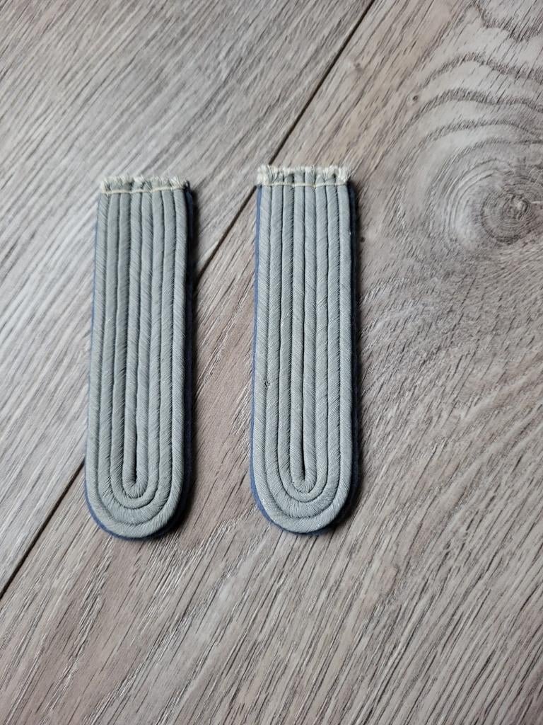 Setje epauletten, Verzamelen, Ophalen of Verzenden, Nederland, Embleem of Badge