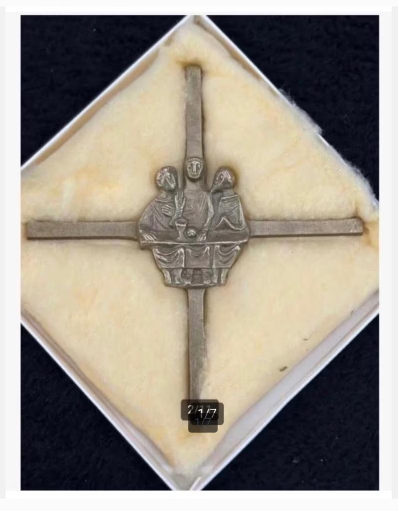 Kruis, Jezus en de Emmausgangers, koper/brons, Ophalen of Verzenden