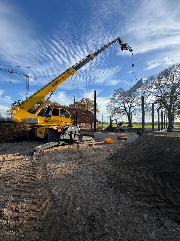 Constructie dakpanelen wandpanelen betonwanden dakgoten, Ophalen