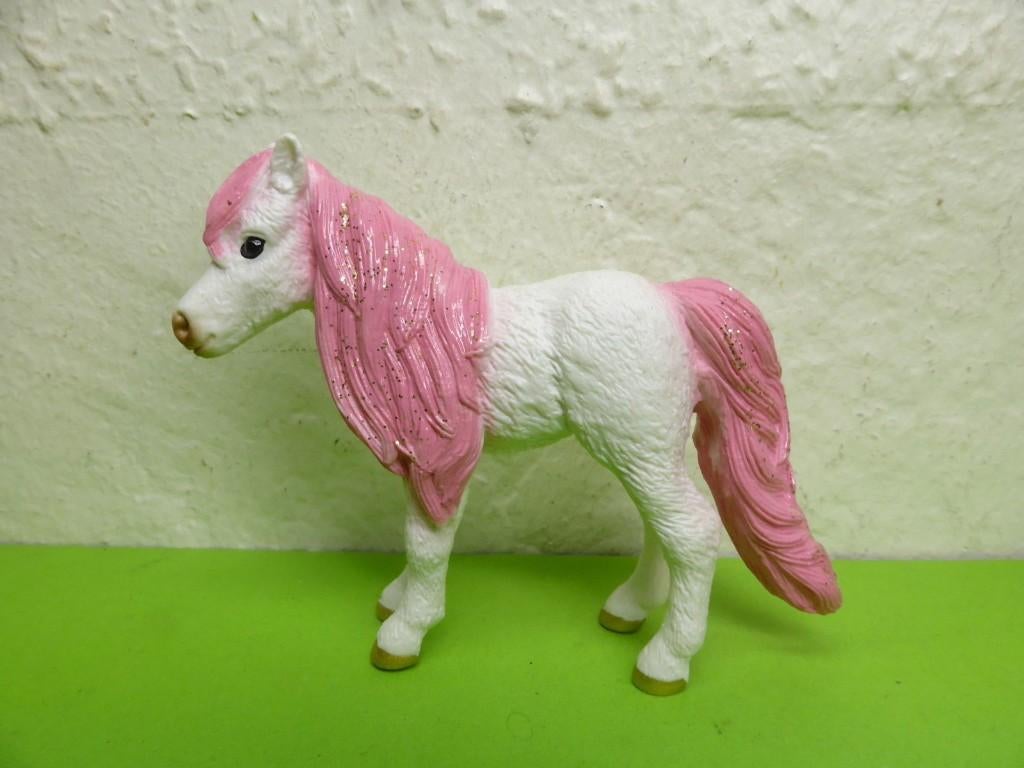 Schleich 82927 kasteelveulen Tyara, Ophalen of Verzenden, Zo goed als nieuw, Paard, Beeldje of Figuurtje