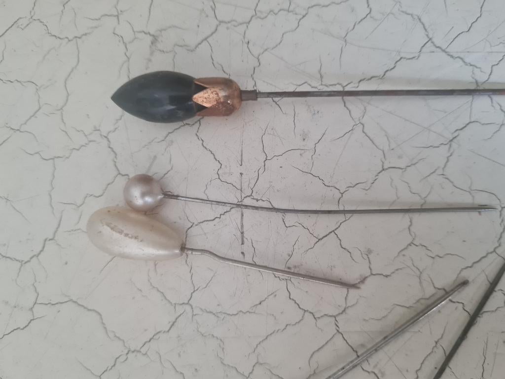 Bijna antieke hoedenspelden, Antiek en Kunst, Ophalen of Verzenden