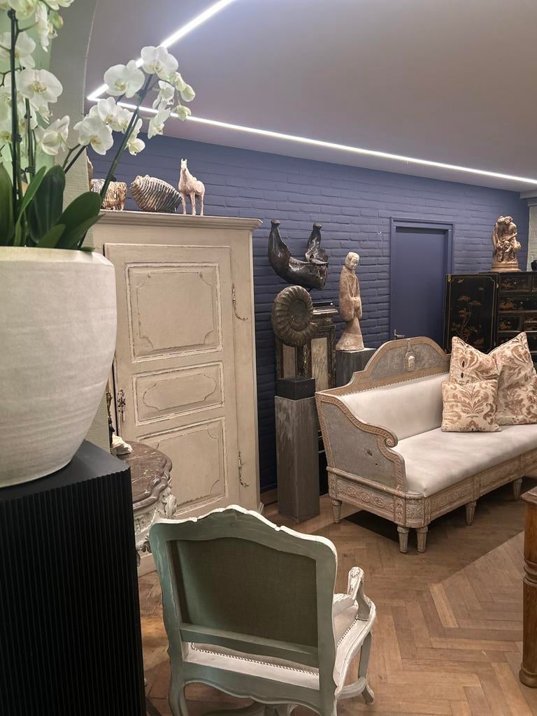 Mooie Zweedse Gustaviaanse kast met patina, Antiek en Kunst, Ophalen of Verzenden