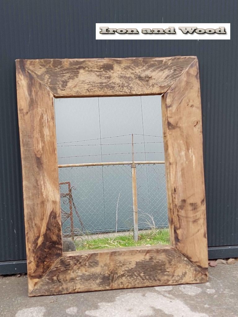 Oud eiken spiegel met wagonplanken lijst afmeting : 61 x 49, Ophalen, Minder dan 50 cm, Gebruikt, Minder dan 100 cm