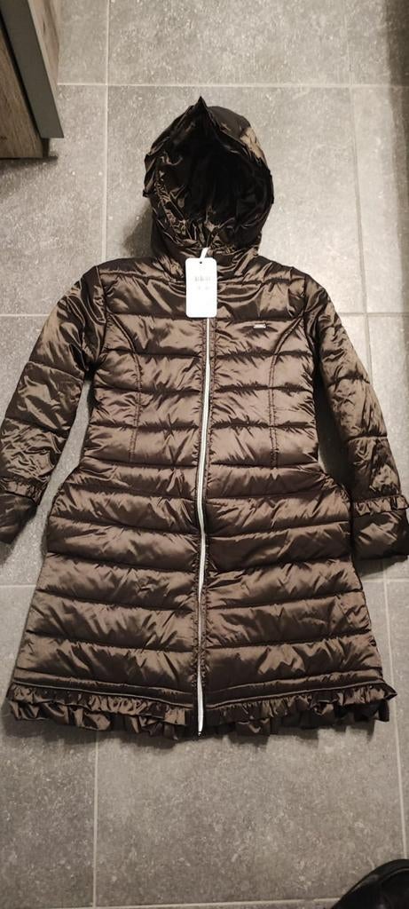 Nieuwe le chic jas maat 140, Ophalen of Verzenden