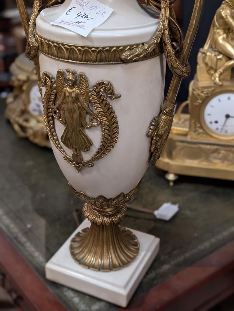 Grote lamp voet. Marmer - brons 70 cm hoog. €425., Antiek en Kunst, Antiek | Lampen, Ophalen