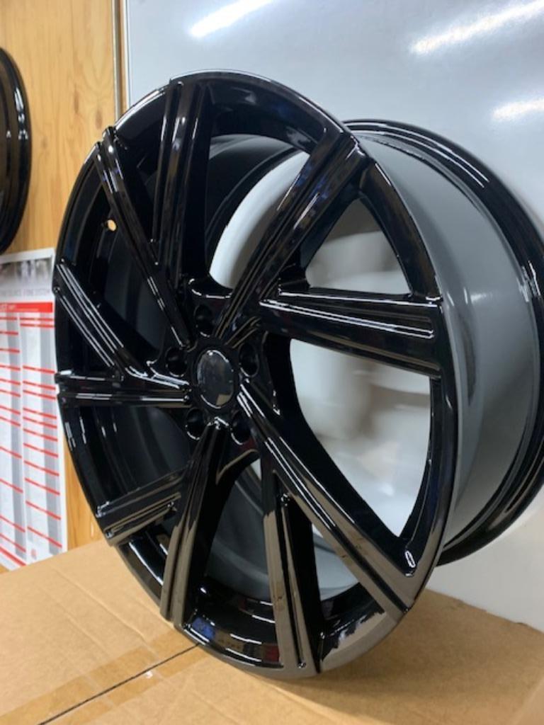 17"18"Velgen Bergamo Look 5x100 NIEUW VW Polo Seat Skoda, 215 mm, Velg(en), Nieuw, 17 inch