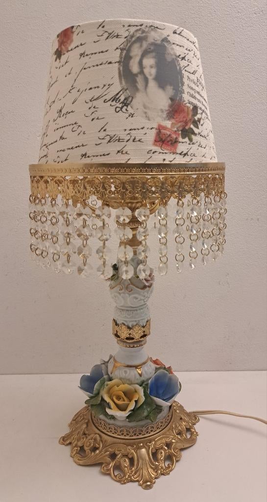 Italiaanse vintage tafellamp
In prachtige staat antieke lamp, Ophalen of Verzenden, Zo goed als nieuw, Glas, Minder dan 50 cm