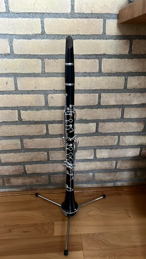 Normandy besklarinet, senior maar speelt prima!, Muziek en Instrumenten, Blaasinstrumenten | Klarinetten, Bes-klarinet, Gebruikt