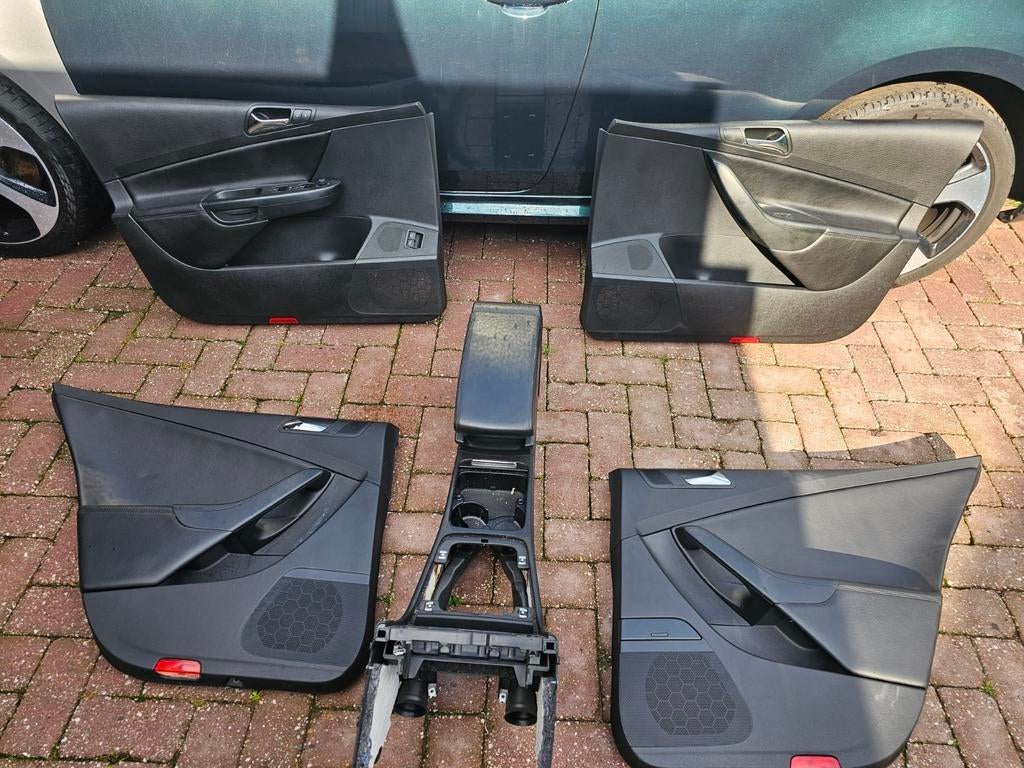 Vw passat deurpanelen en armsteun 3c origineel, Auto-onderdelen, Interieur en Bekleding, Ophalen