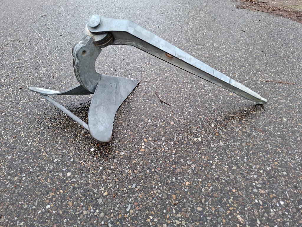 Ploegschaar anker, Ophalen, Ankeren en Afmeren, Zeilboot of Motorboot