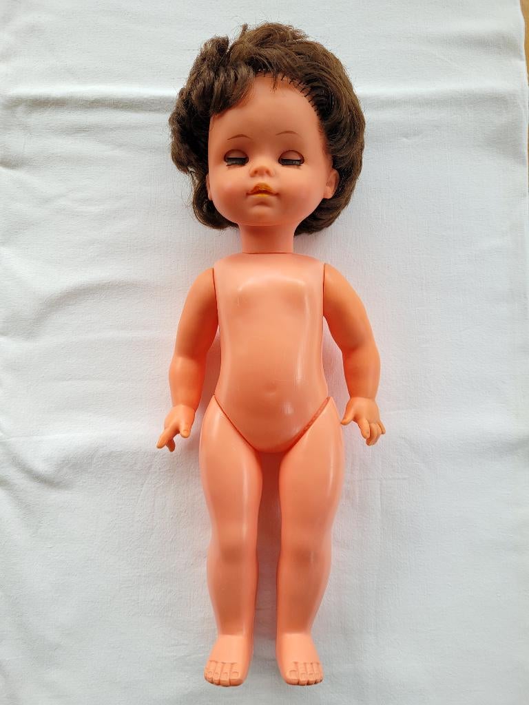 Wildebras pop, 44 cm groot, Verzamelen, Poppen, Ophalen of Verzenden, Zo goed als nieuw, Pop, Levensecht of Reborn