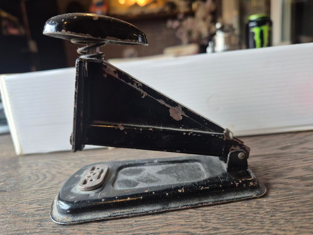 Vintage nietmachine, Ophalen of Verzenden
