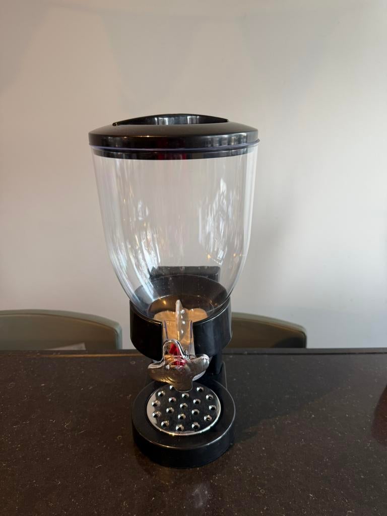 Muesli ontbijtgranen dispenser, Ophalen, Gebruikt