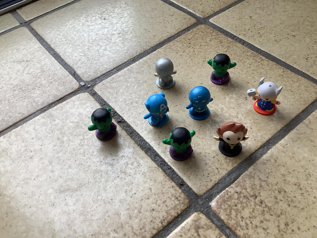 Kleine poppetjes, Ophalen of Verzenden, Zo goed als nieuw