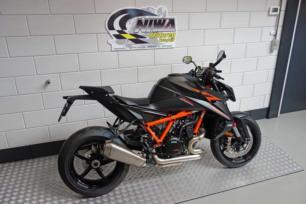KTM 1390 SUPER DUKE R - foto 3