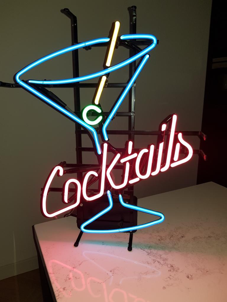 Super mooie Cocktails Neon, Ophalen, Zo goed als nieuw, Lichtbak of (neon) lamp