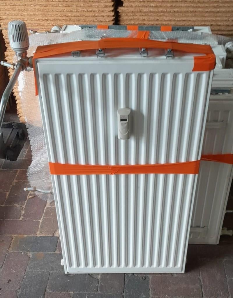 5 stuks complete paneelradiator – 900x500 mm T22 radiatoren, Ophalen, Gebruikt, Hoog rendement (Hr), Radiator