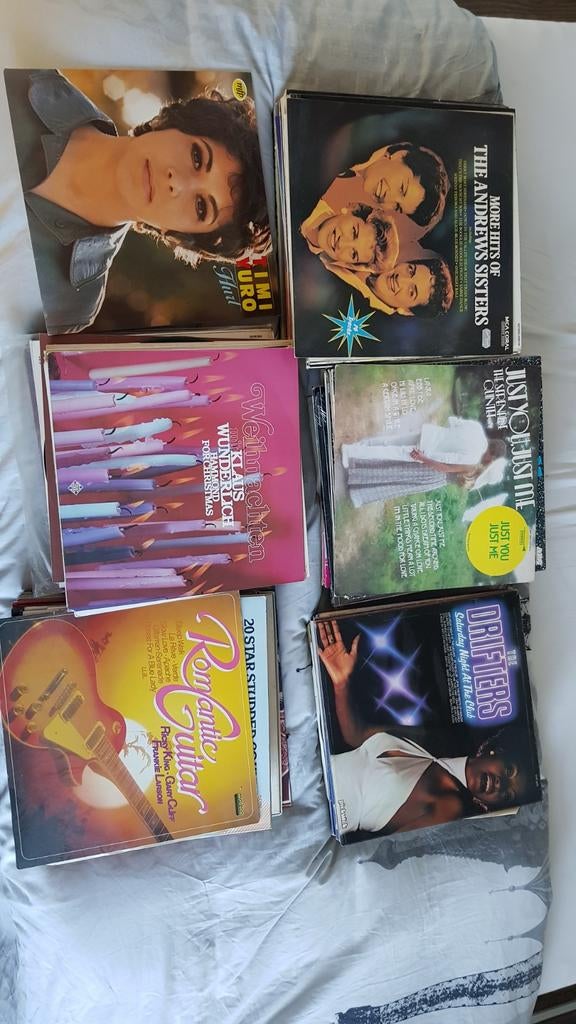 Partij singels en lp's, Ophalen