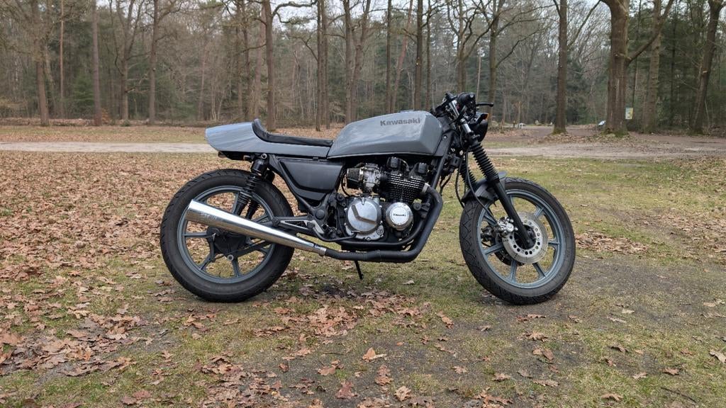 Kawasaki 550 GT Café Racer (1989) – Unieke custom, Cardan-aandrijving, 4 cilinders, Particulier, 550 cc