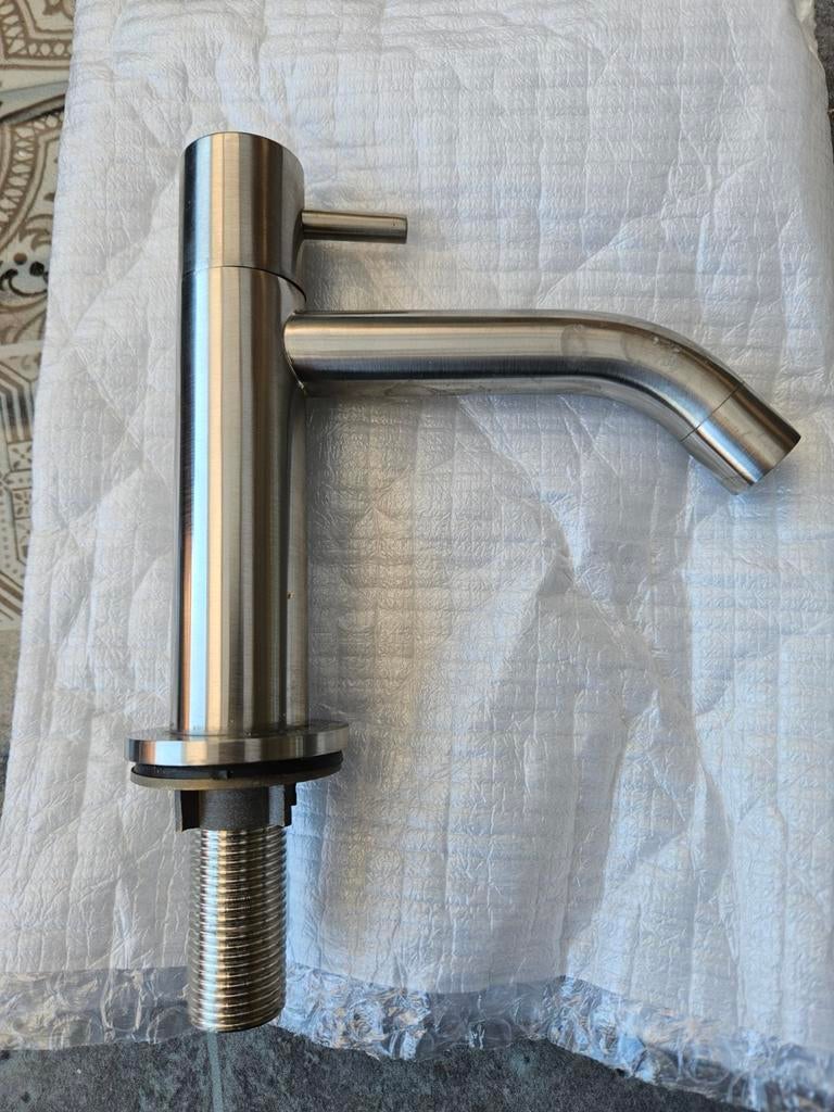 Fonteintje met 2 kranen, sifon en ophanghaak, nieuw, Ophalen of Verzenden, Nieuw, Wastafel