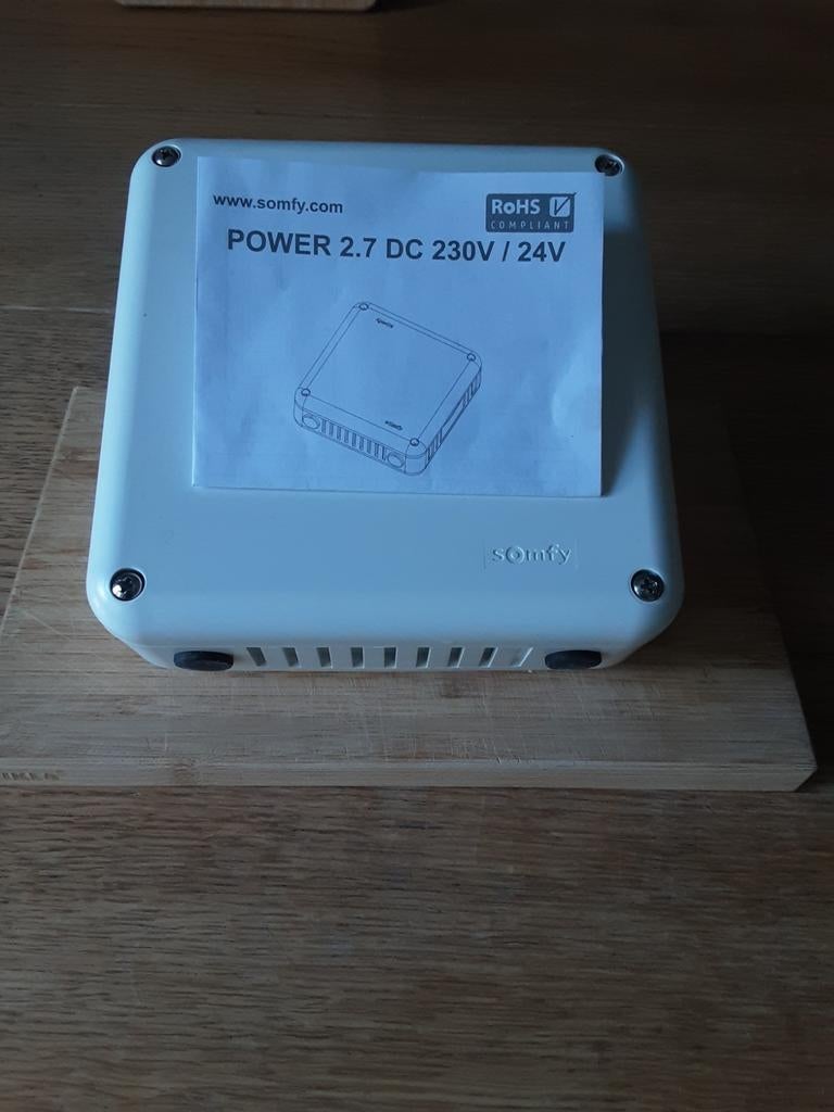 SOMFY  24V TRAFO  POWER 2,7 DC, Ophalen of Verzenden