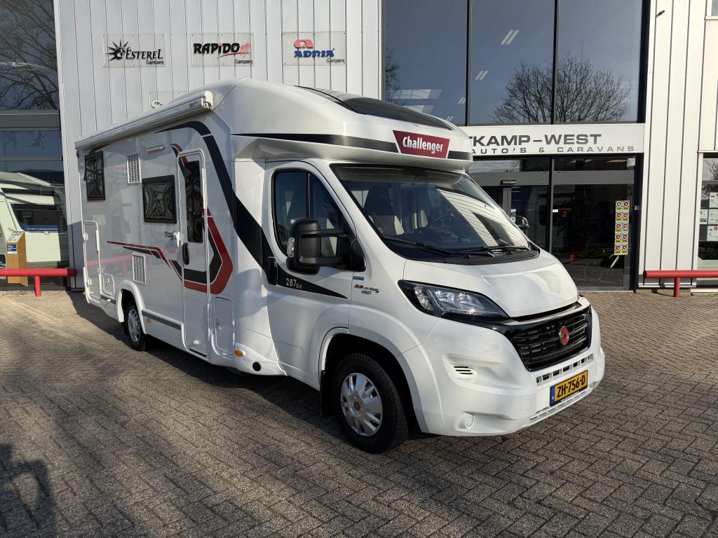 Challenger Mageo 287 GA Lage KMstand,Levelsysteem, Automaat, Chemisch toilet, Standaard zit, Ringverwarming