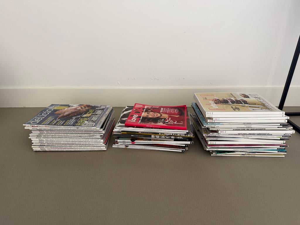 Stapel tijdschriften delicious, elle eten en JAN, Ophalen, Zo goed als nieuw, Damesbladen