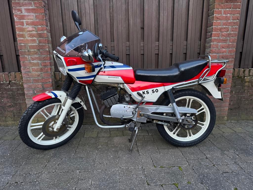 Zundapp ks 50 bj 87 2250,00 euro, Fietsen en Brommers, Brommers | Zundapp, Ophalen, Gebruikt, Overige modellen