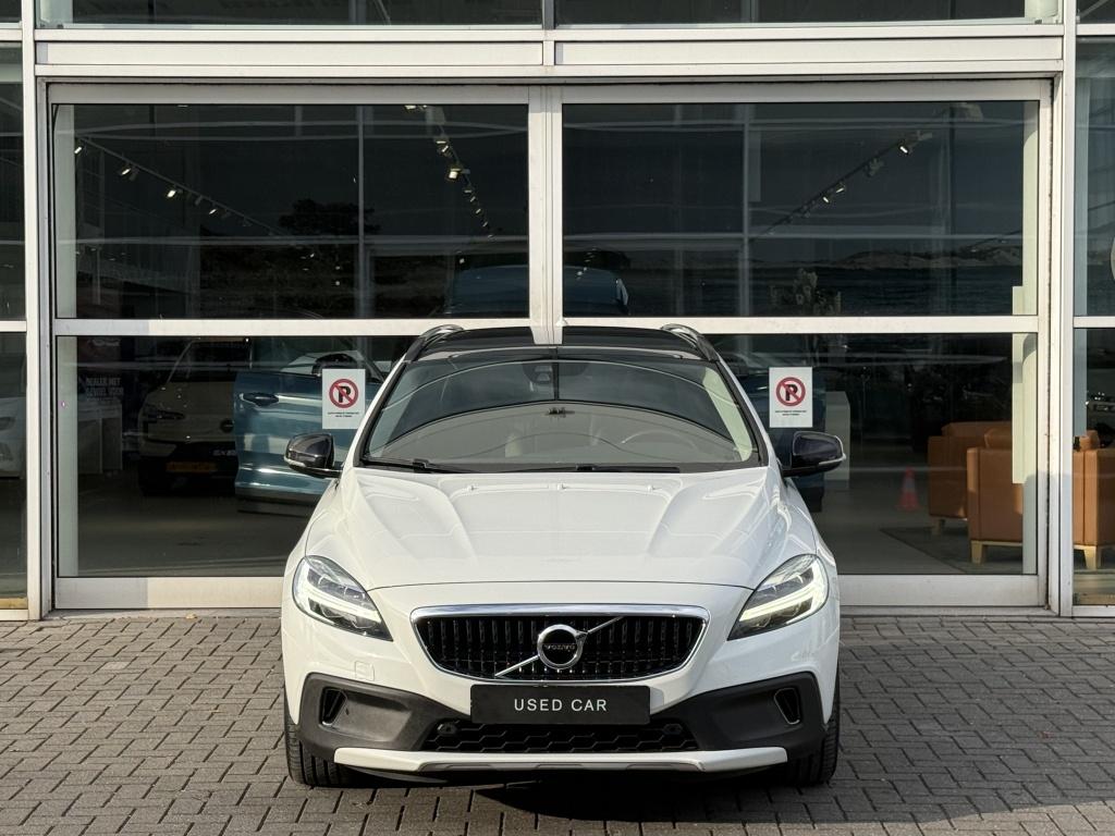 Volvo V40 Cross Country T3 153PK AUT6 Polar+ Luxury| Panodak, 12 maanden, 4 cilinders, V40, Hatchback