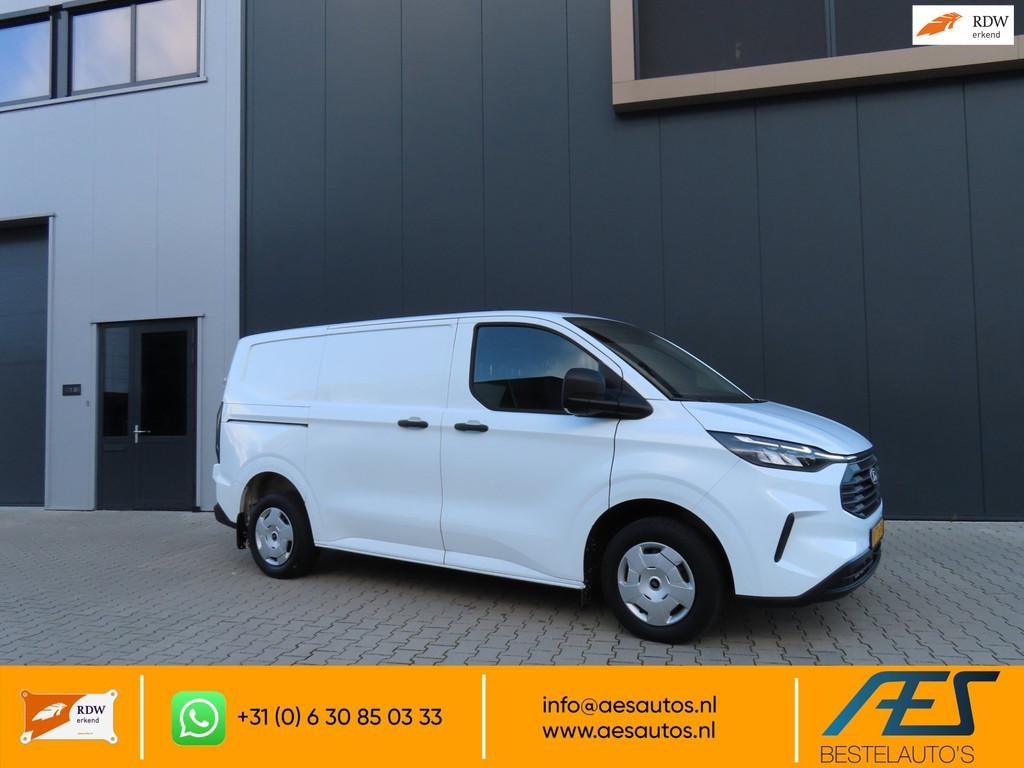 Ford TRANSIT CUSTOM 280 2.0 TDCI L1H1 Trend, Auto's, Bestelauto's, 1803 kg, Stof, Gebruikt, 4 cilinders