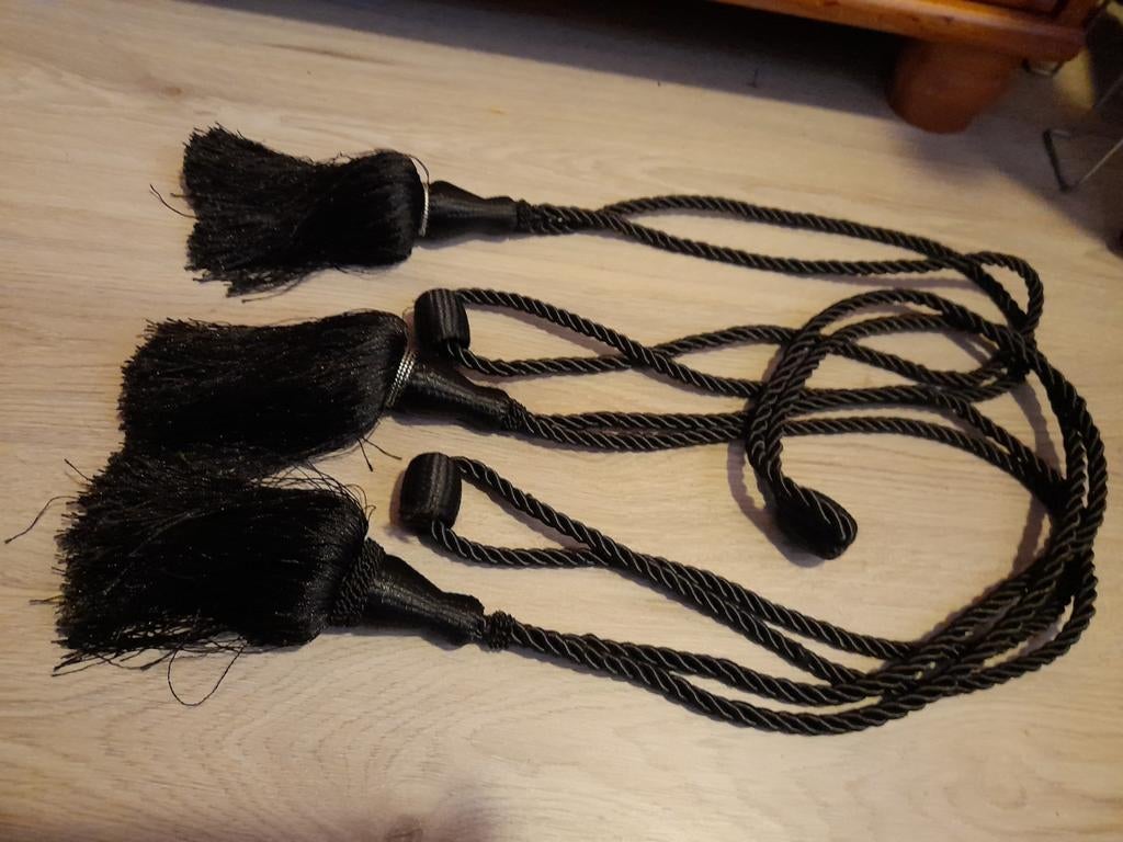 Gordijnhangers/ kwasten zwart 3x, Ophalen of Verzenden, Zwart, Minder dan 100 cm