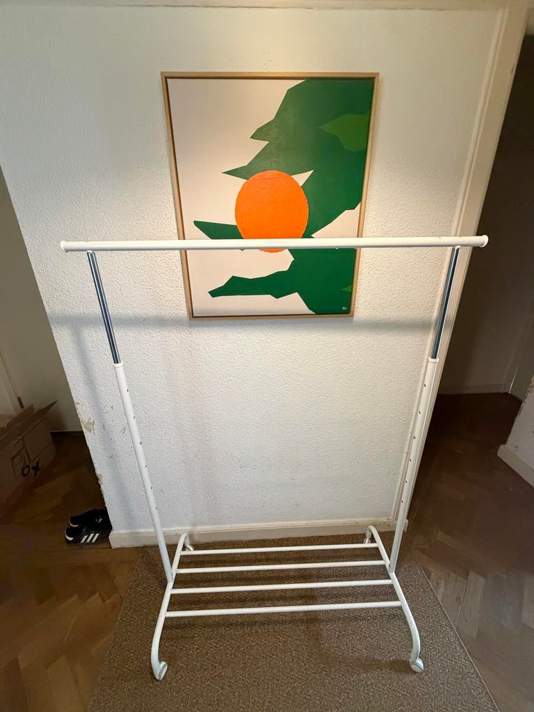 Ikea kledingrek - zo goed als nieuw, Ophalen of Verzenden, Met wielen, Zo goed als nieuw