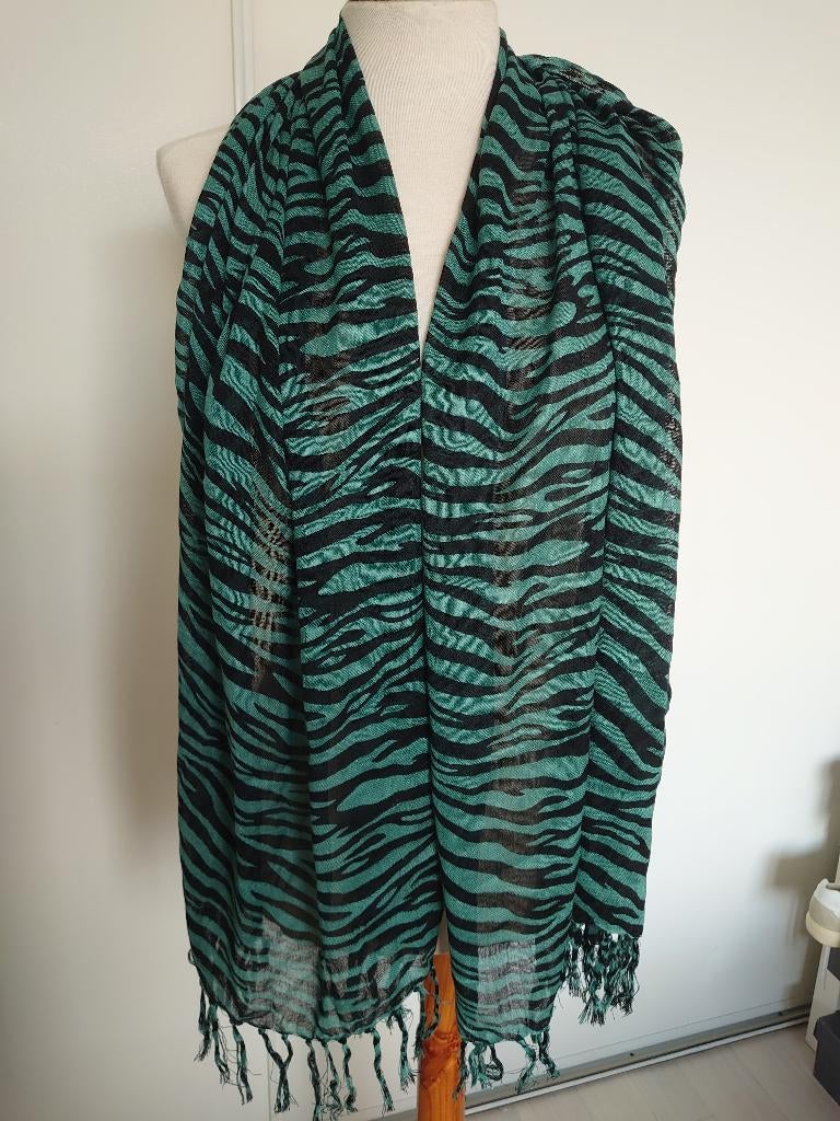 sjaal 160 x 60 cm, Kleding | Dames, Mutsen, Sjaals en Handschoenen, Zo goed als nieuw, Sjaal, Maat 46/48 (XL) of groter, Verzenden