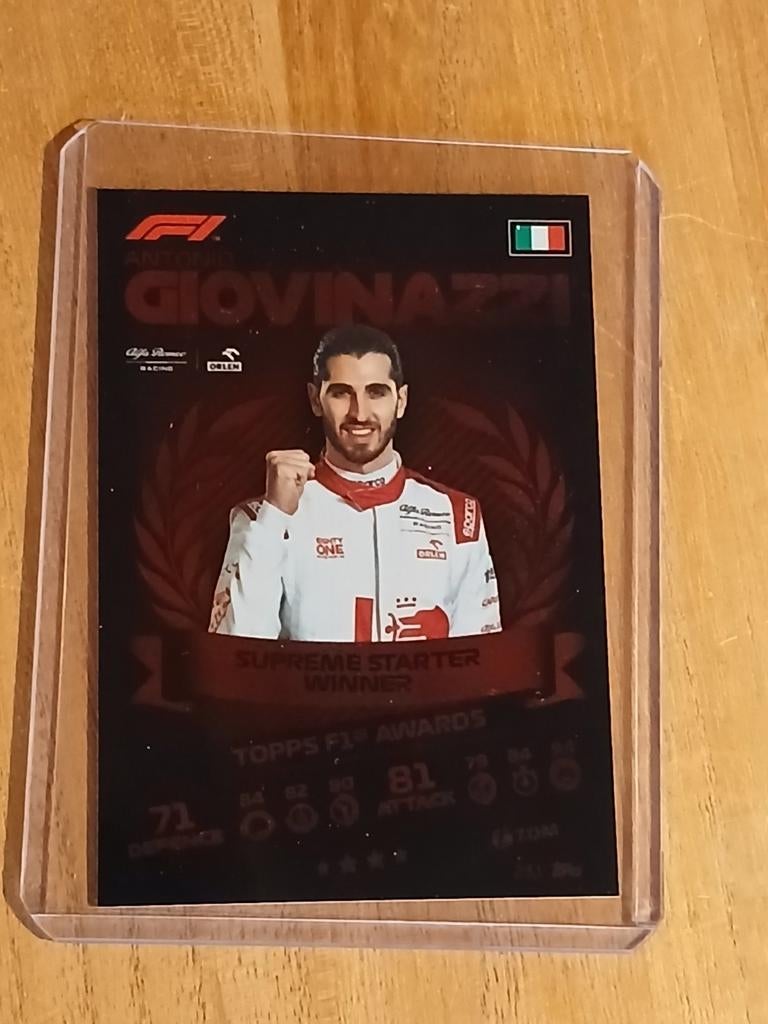 Topps F1 Turbo Attax 2021 Giovinazzi Supreme Starter, Ophalen of Verzenden, Zo goed als nieuw, Losse kaart