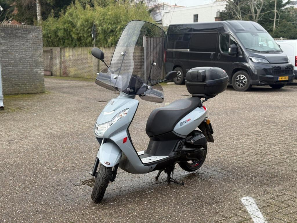 Peugeot Kisbee E5 1-cilinder, 4-takt, luchtgekoeld injectie, Gebruikt, Overige modellen, -, - 0
-, NL