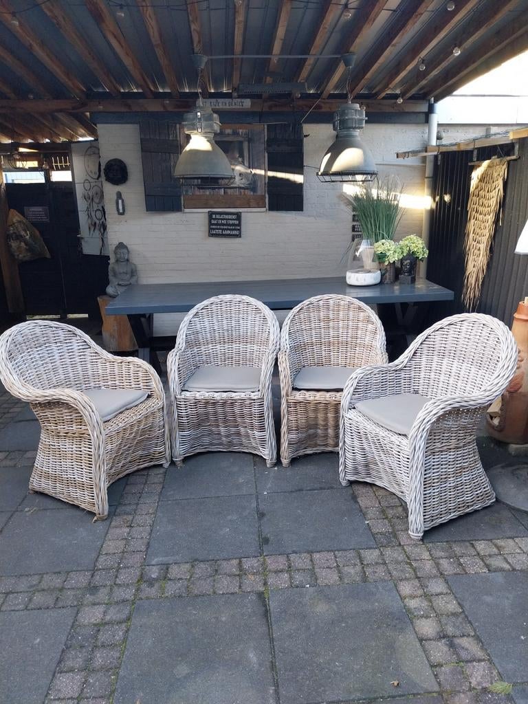 4 rieten tuin stoelen, Tuin en Terras, Ophalen, Zo goed als nieuw, Rotan