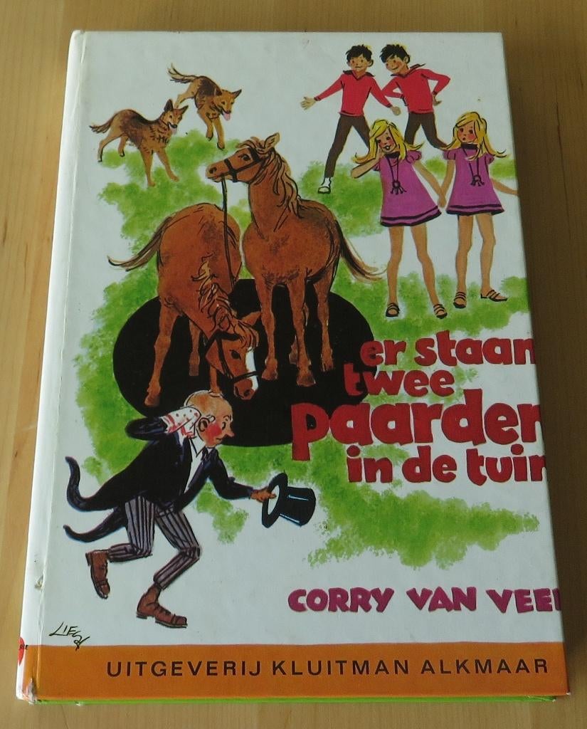 Er staan twee paarden in de tuin - Corry van Veen, Boeken, Ophalen, Gelezen, Corry van Veen