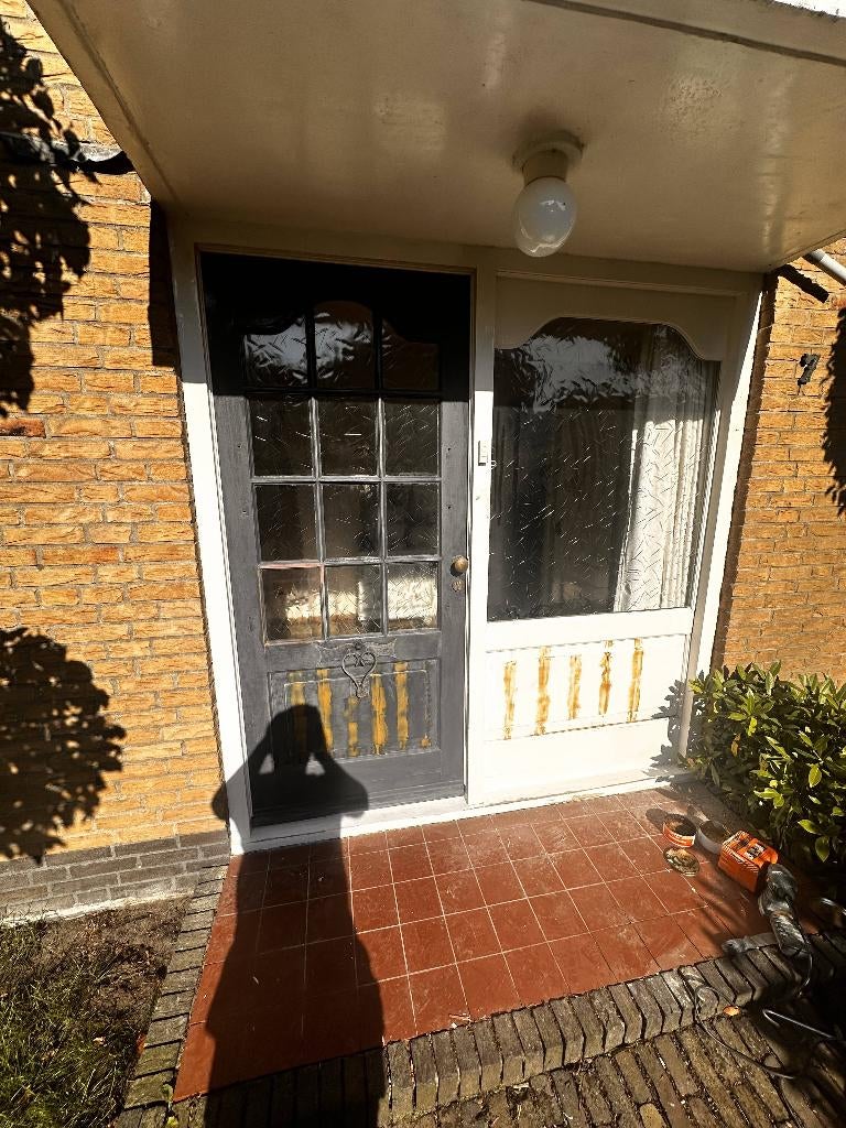 Allround Klusser – Schilder, Laminaat, Tegels & Montage, Garantie, Behangen